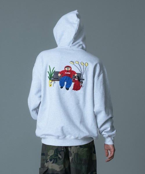 XLARGE(エクストララージ)の「ROOM HOODED SWEATSHIRT(パーカー・メンズ・アッシュ/ブラック・S/M/L/XL)」の14枚目の写真