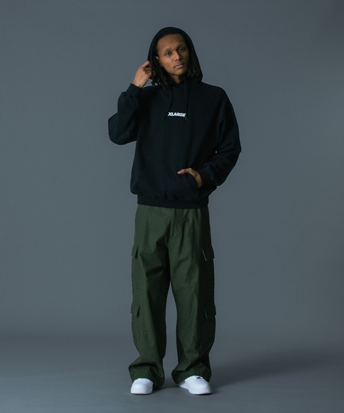 XLARGE(エクストララージ)の「ROOM HOODED SWEATSHIRT(パーカー・メンズ・アッシュ/ブラック・S/M/L/XL)」の17枚目の写真