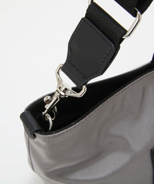 Breath TOPKAPI(ブレストプカピ)の「【Breath TOPKAPI sis】【WEB限定】ナイロン レザーポケット ミニ トートバッグ ショルダー付き 軽量 / CALM カーム(トートバッグ・レディース・カーキ/グレー/ブラック/ベージュ・FREE)」の19枚目の写真