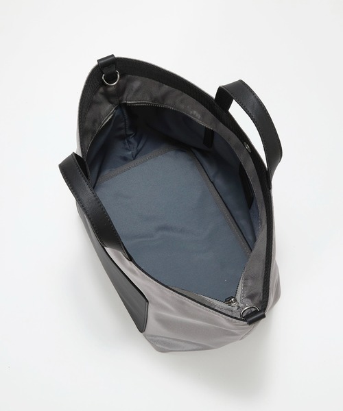 Breath TOPKAPI(ブレストプカピ)の「【Breath TOPKAPI sis】【WEB限定】ナイロン レザーポケット ミニ トートバッグ ショルダー付き 軽量 / CALM カーム(トートバッグ・レディース・カーキ/グレー/ブラック/ベージュ・FREE)」の13枚目の写真
