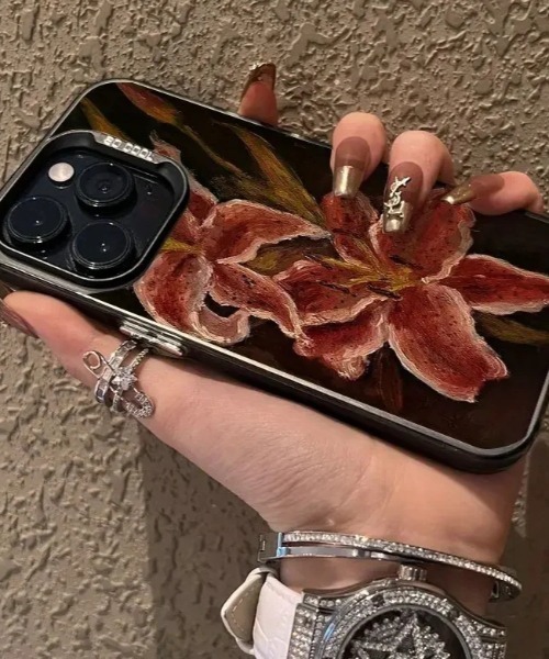 【Iphone15】ユリの花のブラックフレーム　ハードケース ユリの花プリント グランジ風スマホケース iPhone14 iPhone15 iPhone16