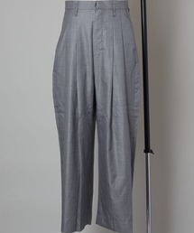 SHINYAKOZUKA（シンヤコヅカ）の「Dear, BAGGY（スラックス）」