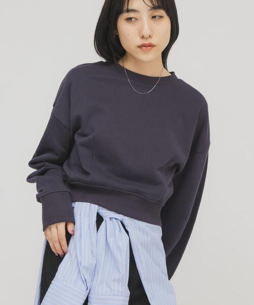 KBF（ケイビーエフ）の「コンパクトフォルムスウェット（スウェット・レディース・ライトブルー/ネイビー/ベージュ・ONE）」の17枚目の写真