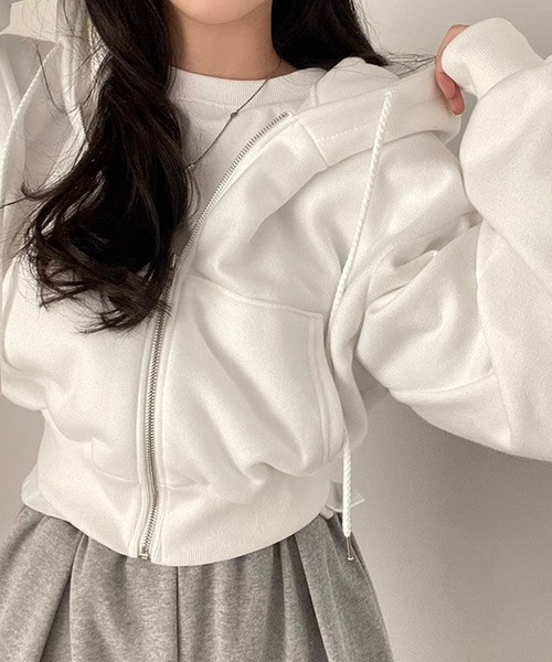 NANEA（ナネア）の「裏起毛クロップド丈ジップパーカー（パーカー・レディース・グレー/ブルー/チャコールグレー/ブラック/ホワイト/オートミール・LARGE/MEDIUM/X-LARGE）」の9枚目の写真