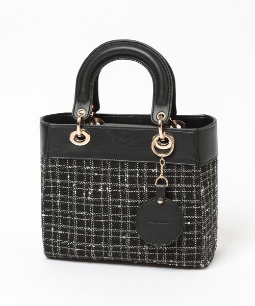 Andemiu（アンデミュウ）の「チャームつきツイードスクエアバッグ641604（トートバッグ・レディース・ブラック/アイボリー・FREE）」の8枚目の写真