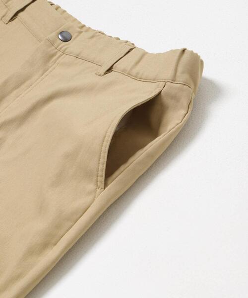 ITEMS URBANRESEARCH（アイテムズ アーバンリサーチ）の「Light & Heat ツイルテーパーパンツ（その他パンツ・メンズ・ブラック/ベージュ・LARGE/MEDIUM）」の17枚目の写真