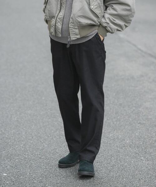 ITEMS URBANRESEARCH（アイテムズ アーバンリサーチ）の「Light & Heat ツイルテーパーパンツ（その他パンツ・メンズ・ブラック/ベージュ・LARGE/MEDIUM）」の6枚目の写真