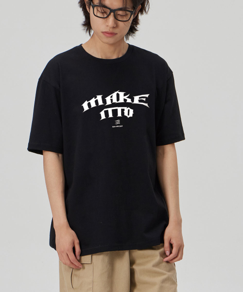 MAKEITTO（メイキット）の「[BLACK LETTER]CREW NECK TEE_BLACK（Tシャツ/カットソー・メンズ・その他・M/L/XL/XXL）」の2枚目の写真