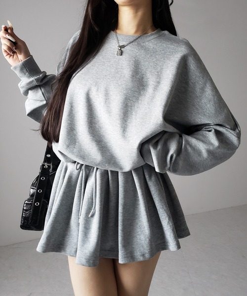 me+em select(ミームセレクト)の「【 2color 】オーバースウェットフレアミニワンピース / over sweat flare mini onepiece(ワンピース・レディース・グレー/ブラック・FREE)」の1枚目の写真
