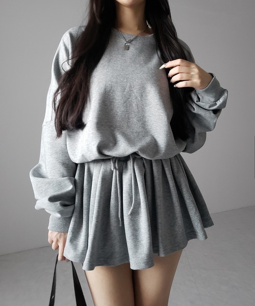 me+em select(ミームセレクト)の「【 2color 】オーバースウェットフレアミニワンピース / over sweat flare mini onepiece(ワンピース・レディース・グレー/ブラック・FREE)」の12枚目の写真