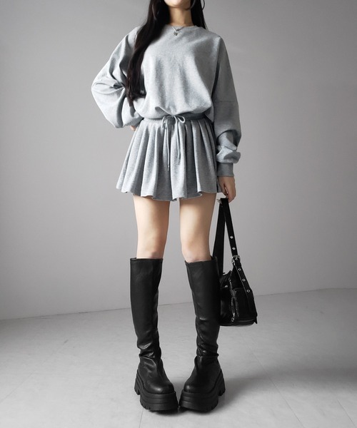 me+em select(ミームセレクト)の「【 2color 】オーバースウェットフレアミニワンピース / over sweat flare mini onepiece(ワンピース・レディース・グレー/ブラック・FREE)」の18枚目の写真
