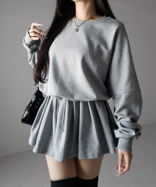 me+em select(ミームセレクト)の「【 2color 】オーバースウェットフレアミニワンピース / over sweat flare mini onepiece(ワンピース・レディース・グレー/ブラック・FREE)」の11枚目の写真