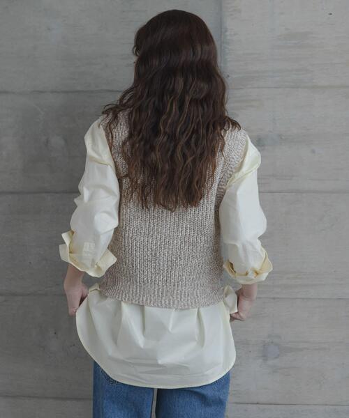 URBAN RESEARCH Sonny Label（アーバンリサーチサニーレーベル）の「メランジテープヤーンUネックニットベスト（ベスト・レディース・グレー系その他/ベージュ系その他・FREE）」の11枚目の写真