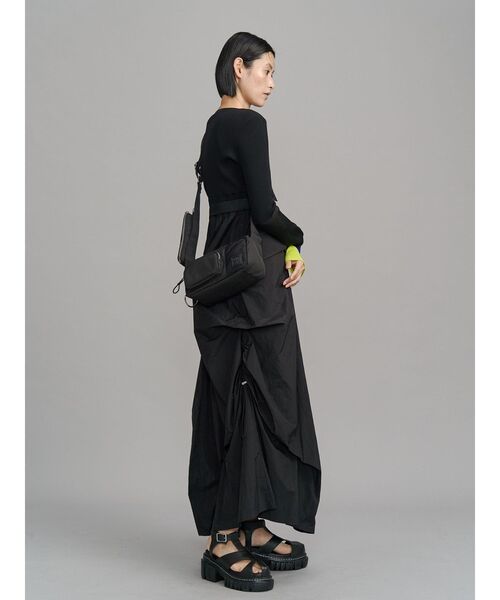 UN3D.（アンスリード）の「BLOCKING BODY BAG / ブロッキングボディーバッグ（ボディバッグ/ウエストポーチ・レディース・ブラック/その他1・FREE）」の5枚目の写真