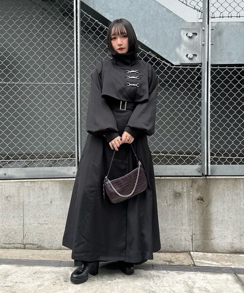 Mavie..7（メヴィセットゥ）の「【Mavie..7】【3サイズ展開】スタンドネックロングフレアコート（その他アウター・レディース・ブラック・SMALL/MEDIUM/X-SMALL）」の2枚目の写真