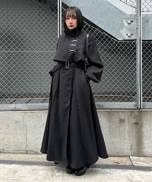 Mavie..7（メヴィセットゥ）の「【Mavie..7】【3サイズ展開】スタンドネックロングフレアコート（その他アウター・レディース・ブラック・SMALL/MEDIUM/X-SMALL）」の6枚目の写真