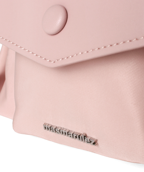 MASMARULEZ（マスマルールズ）の「[INT] Chaming Nylon shoulder bag_Coral pink（ショルダーバッグ・レディース・その他・FREE）」の7枚目の写真
