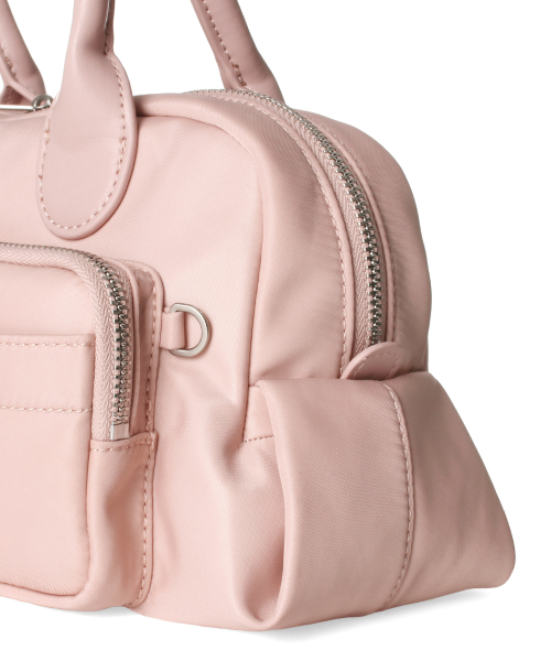 MASMARULEZ（マスマルールズ）の「[INT] Chaming Nylon shoulder bag_Coral pink（ショルダーバッグ・レディース・その他・FREE）」の8枚目の写真