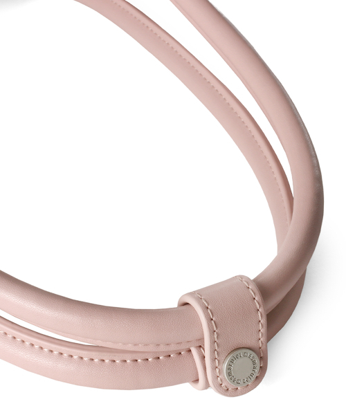 MASMARULEZ（マスマルールズ）の「[INT] Chaming Nylon shoulder bag_Coral pink（ショルダーバッグ・レディース・その他・FREE）」の9枚目の写真