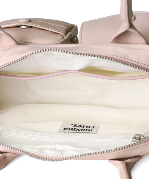 MASMARULEZ（マスマルールズ）の「[INT] Chaming Nylon shoulder bag_Coral pink（ショルダーバッグ・レディース・その他・FREE）」の10枚目の写真