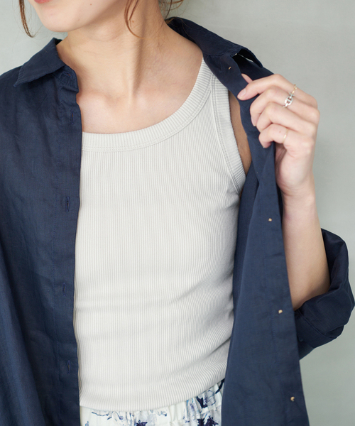 Spick & Span（スピックアンドスパン）の「《新色有り / 追加》甘撚テレコアメスリタンク（タンクトップ・レディース・ブラウン系その他/ブラック/ホワイト/ライトグレー・FREE）」の3枚目の写真