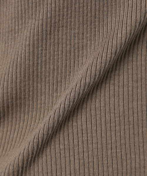 Spick & Span（スピックアンドスパン）の「《新色有り / 追加》甘撚テレコアメスリタンク（タンクトップ・レディース・ブラウン系その他/ブラック/ホワイト/ライトグレー・FREE）」の22枚目の写真