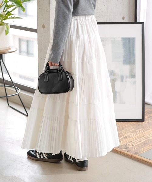 Petitle（プチレ）の「[ 低身長向けサイズ ] タフタプリーツスカート（スカート・レディース・ブラック/オフホワイト・PM）」の4枚目の写真