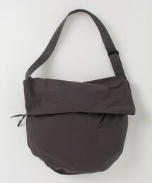 wrou（ロウ）の「ショルダーバッグ（ショルダーバッグ）」