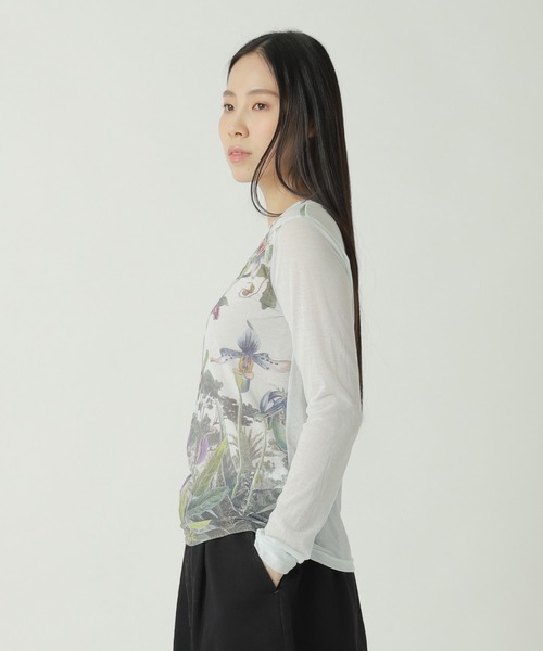 ZUCCa（ズッカ）の「SHEER WILD FLOWER / カットソー / P（Tシャツ/カットソー・レディース・ブラック/ライトグレー/ライトブルー・M size）」の4枚目の写真