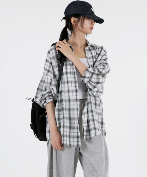 UMM（ウム）の「レディースオールデイオーバーサイズチェックロングシャツアイボリー（シャツ/ブラウス・レディース・アイボリー・F）」の8枚目の写真