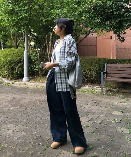 UMM（ウム）の「レディースオールデイオーバーサイズチェックロングシャツアイボリー（シャツ/ブラウス・レディース・アイボリー・F）」の11枚目の写真