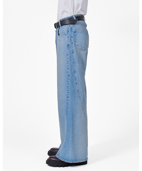 FORSOMEONE(フォーサムワン)の「FORSOMEONE LOOSE FLARE PT DENIM(デニムパンツ・メンズ・インディゴブルー/ブラック・48/50/46)」の4枚目の写真