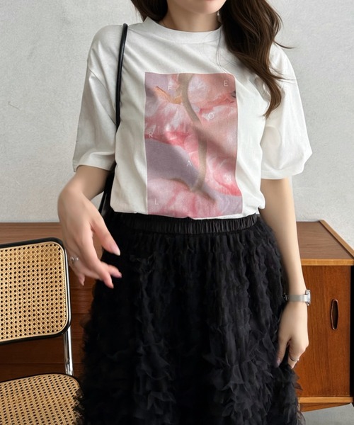 Eclat one（エクラワン）の「【Eclat one】フォトプリント Tシャツ（Tシャツ/カットソー・レディース・ピンク/イエロー/オレンジ・FREE）」の10枚目の写真