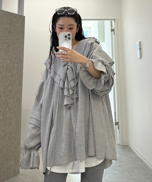 wee9s（ウィークス）の「WAFFRILL TOPS / ワッフリル,ワッフルフリルトップス（シャツ/ブラウス・レディース・ブラック/アイボリー/グレー/グレー系その他/ピンク・FREE）」の4枚目の写真