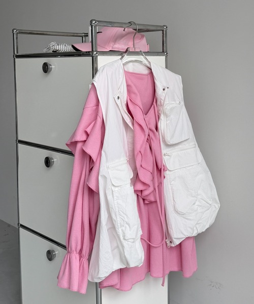 wee9s（ウィークス）の「WAFFRILL TOPS / ワッフリル,ワッフルフリルトップス（シャツ/ブラウス・レディース・ブラック/アイボリー/グレー/グレー系その他/ピンク・FREE）」の5枚目の写真