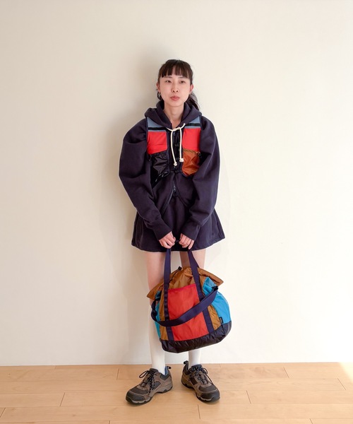 HOLIDAY（ホリデイ）の「ULTRA HEAVY SWEAT ZIP-UP HOODIE (Holiday) ウルトラヘビースウェットジップアップフーディー (ホリデイ)（パーカー・レディース・ダークネイビー/ブラック・ONE SIZE）」の15枚目の写真