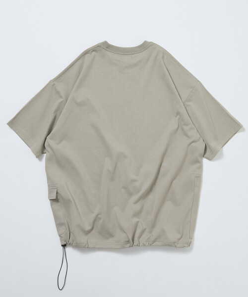 FREAK'S STORE(フリークスストア)の「限定展開 WILD THINGS×FREAK'S STORE ワイルドシングス 別注 ビッグシルエット サイドポケット クルーネック Tシャツ(Tシャツ/カットソー・メンズ・ホワイト/ブラック/アッシュグレー/グレイッシュベージュ/杢グレー・LARGE/MEDIUM/SMALL)」の16枚目の写真