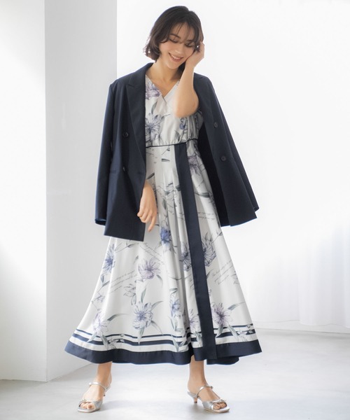 NOELA（ノエラ）の「【新色/SSサイズあり】スカーフプリントワンピース（ワンピース・レディース・カーキ/ピンク/ネイビー・M/S）」の2枚目の写真