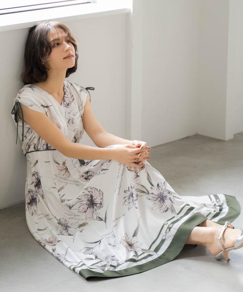 NOELA（ノエラ）の「【新色/SSサイズあり】スカーフプリントワンピース（ワンピース・レディース・カーキ/ピンク/ネイビー・M/S）」の20枚目の写真