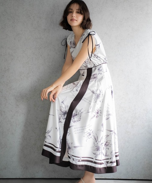 NOELA（ノエラ）の「【新色/SSサイズあり】スカーフプリントワンピース（ワンピース・レディース・カーキ/ピンク/ネイビー・M/S）」の5枚目の写真