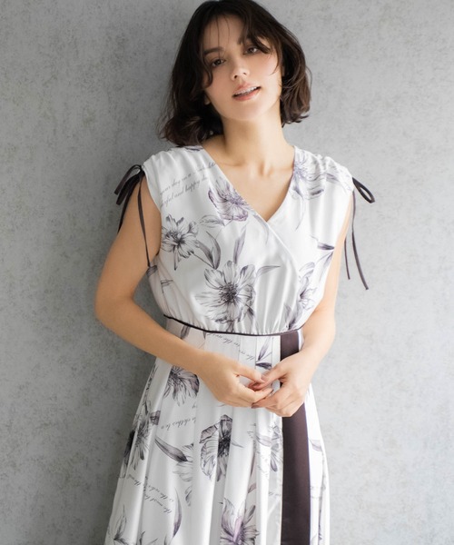 NOELA（ノエラ）の「【新色/SSサイズあり】スカーフプリントワンピース（ワンピース・レディース・カーキ/ピンク/ネイビー・M/S）」の9枚目の写真