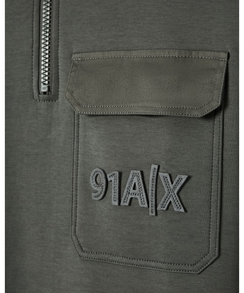 ARMANI EXCHANGE（アルマーニエクスチェンジ）の「【A|X アルマーニ エクスチェンジ】91ロゴ ハーフジップスウェットプルオーバー（スウェット・メンズ・グレー系・X-LARGE/SMALL/MEDIUM/LARGE/XX-LARGE/X-SMALL）」の3枚目の写真