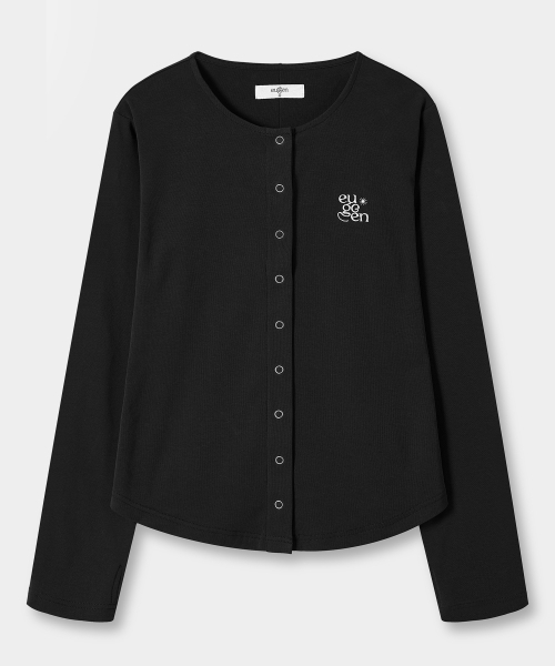 EUGGEN(ユジェン)の「ベーシックスナップボタンカーブドロングスリーブTシャツ_ブラック(Tシャツ/カットソー・レディース・その他・SMALL/MEDIUM)」の2枚目の写真