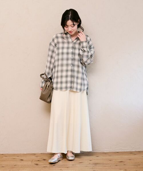 le.coeur blanc（ルクールブラン）の「シアーチェックオーバーシャツ（シャツ/ブラウス・レディース・ホワイト系その他/ブルー系その他4・38）」の6枚目の写真