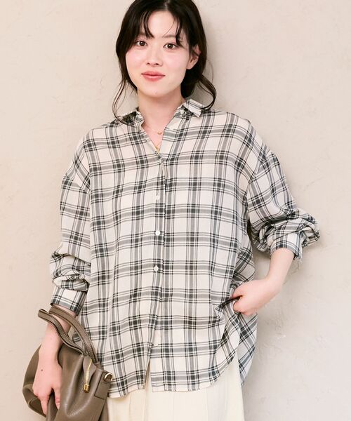 le.coeur blanc（ルクールブラン）の「シアーチェックオーバーシャツ（シャツ/ブラウス・レディース・ホワイト系その他/ブルー系その他4・38）」の7枚目の写真