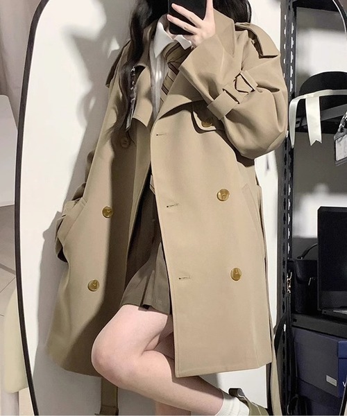 AMAJI(アマジ)の「ベーシックダブルトレンチコート(トレンチコート・レディース・ブラック/カーキ・SMALL/X-LARGE/LARGE/MEDIUM)」の3枚目の写真