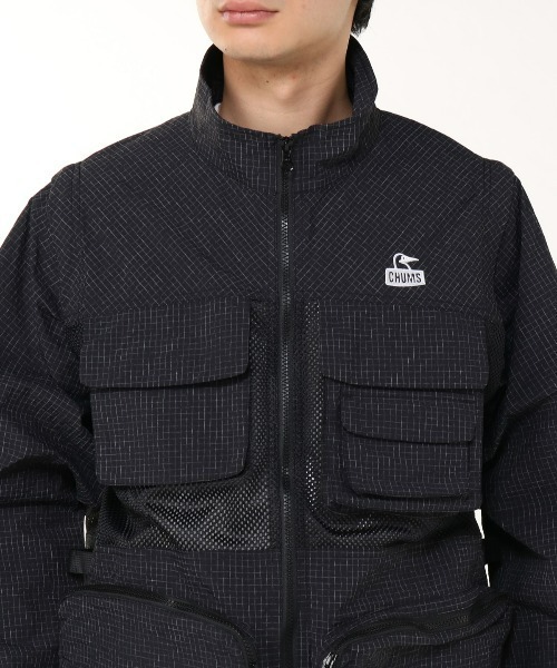 CHUMS（チャムス）の「【CHUMS】Anti-Bug Convertible Jacket（ナイロンジャケット・メンズ・ブラック・LARGE/X-LARGE/MEDIUM）」の2枚目の写真