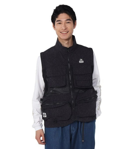 CHUMS（チャムス）の「【CHUMS】Anti-Bug Convertible Jacket（ナイロンジャケット・メンズ・ブラック・LARGE/X-LARGE/MEDIUM）」の13枚目の写真