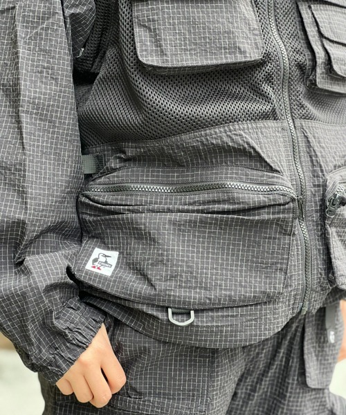 CHUMS（チャムス）の「【CHUMS】Anti-Bug Convertible Jacket（ナイロンジャケット・メンズ・ブラック・LARGE/X-LARGE/MEDIUM）」の10枚目の写真