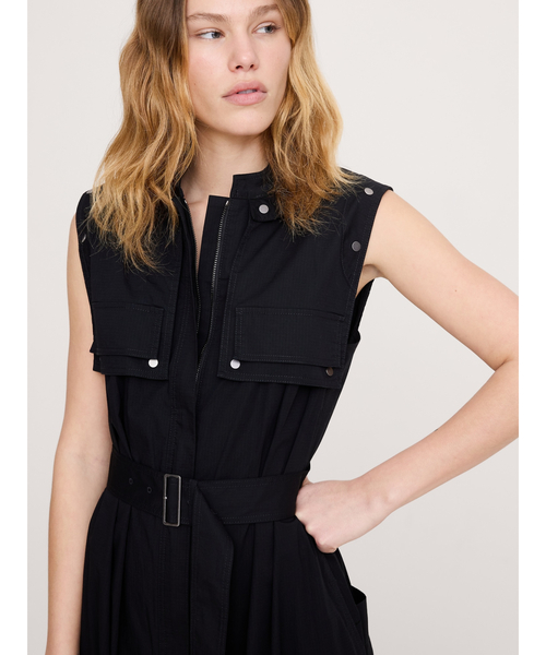 Banana Republic(バナナリパブリック)の「ストレッチコットン ユーティリティ マキシドレス(ワンピース・レディース・ベージュ/ブラック・XS/S/M/L)」の5枚目の写真